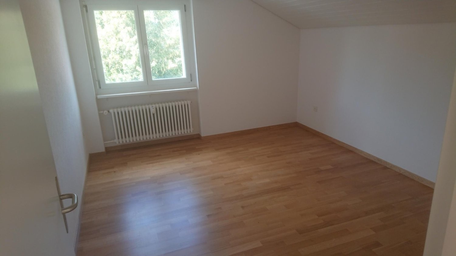 2 ½ rooms roof flat, Foto 3 von 7