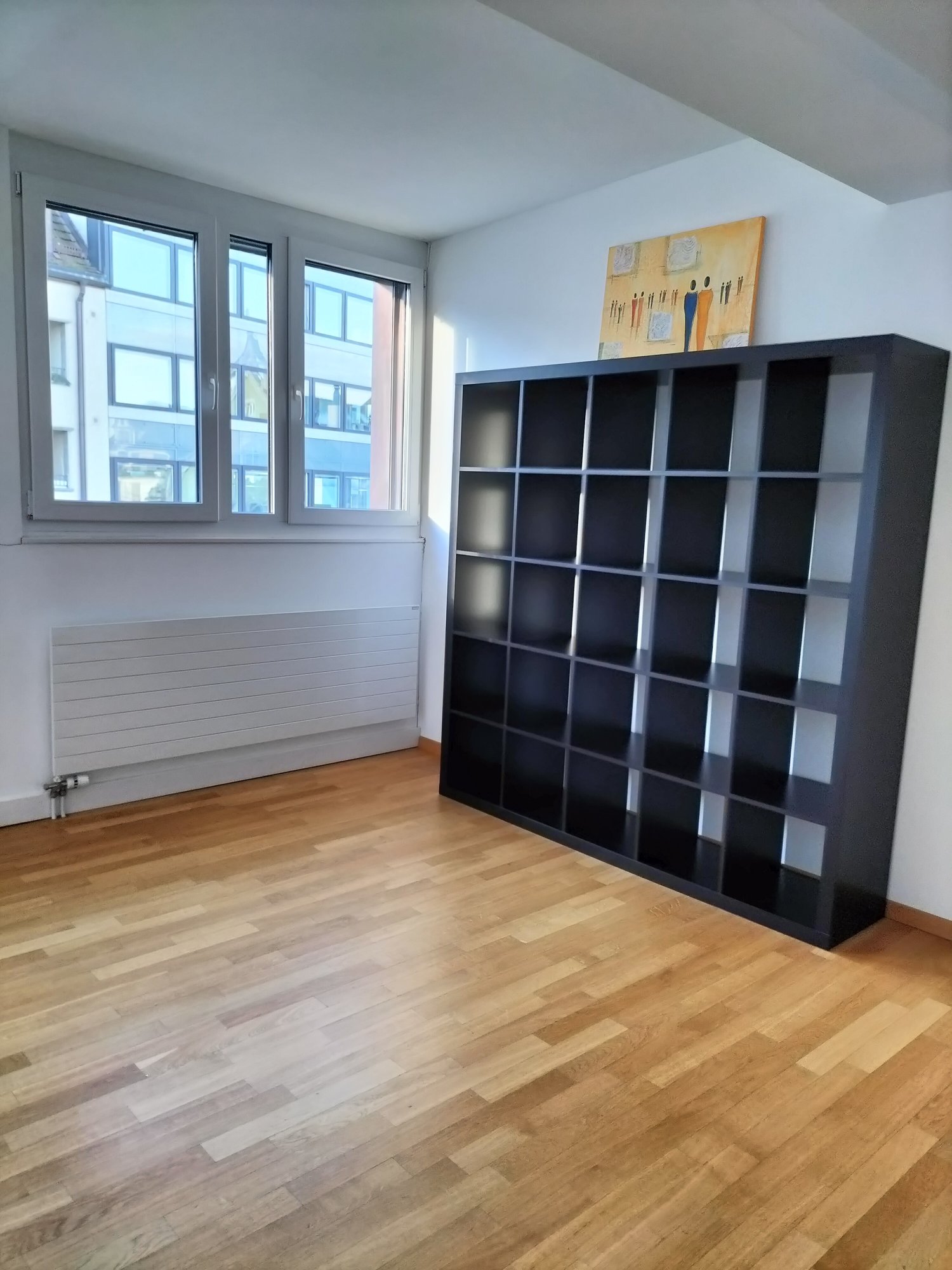 Bureau, photo 1 sur 3