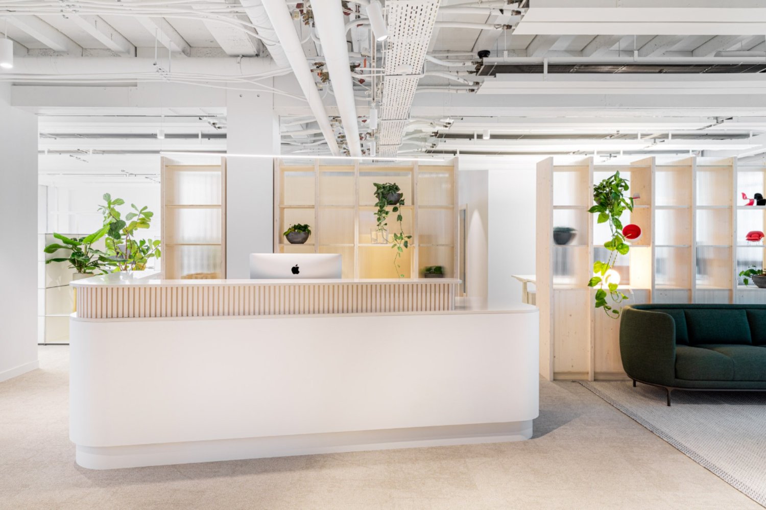 466m² office