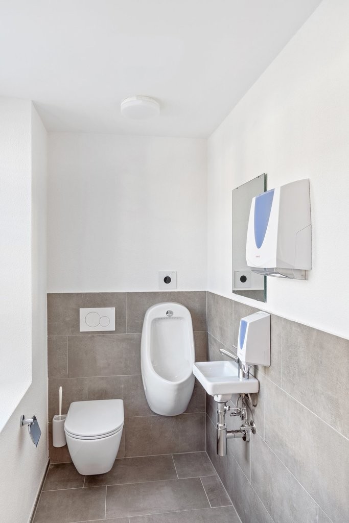 73m² commerciale