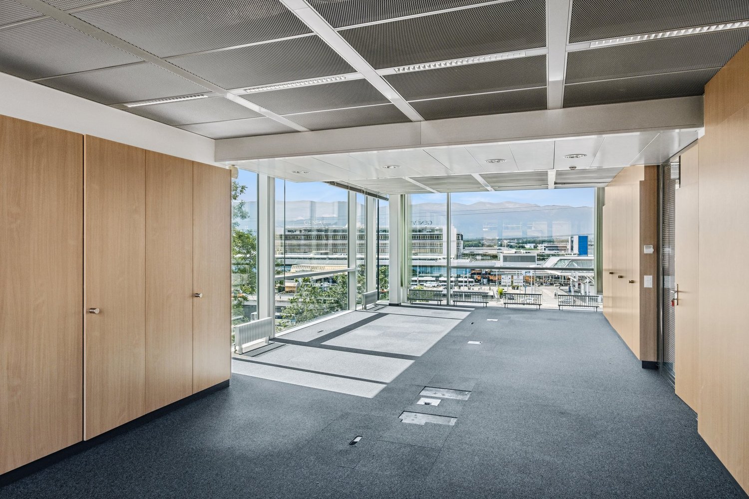 690m² Büro