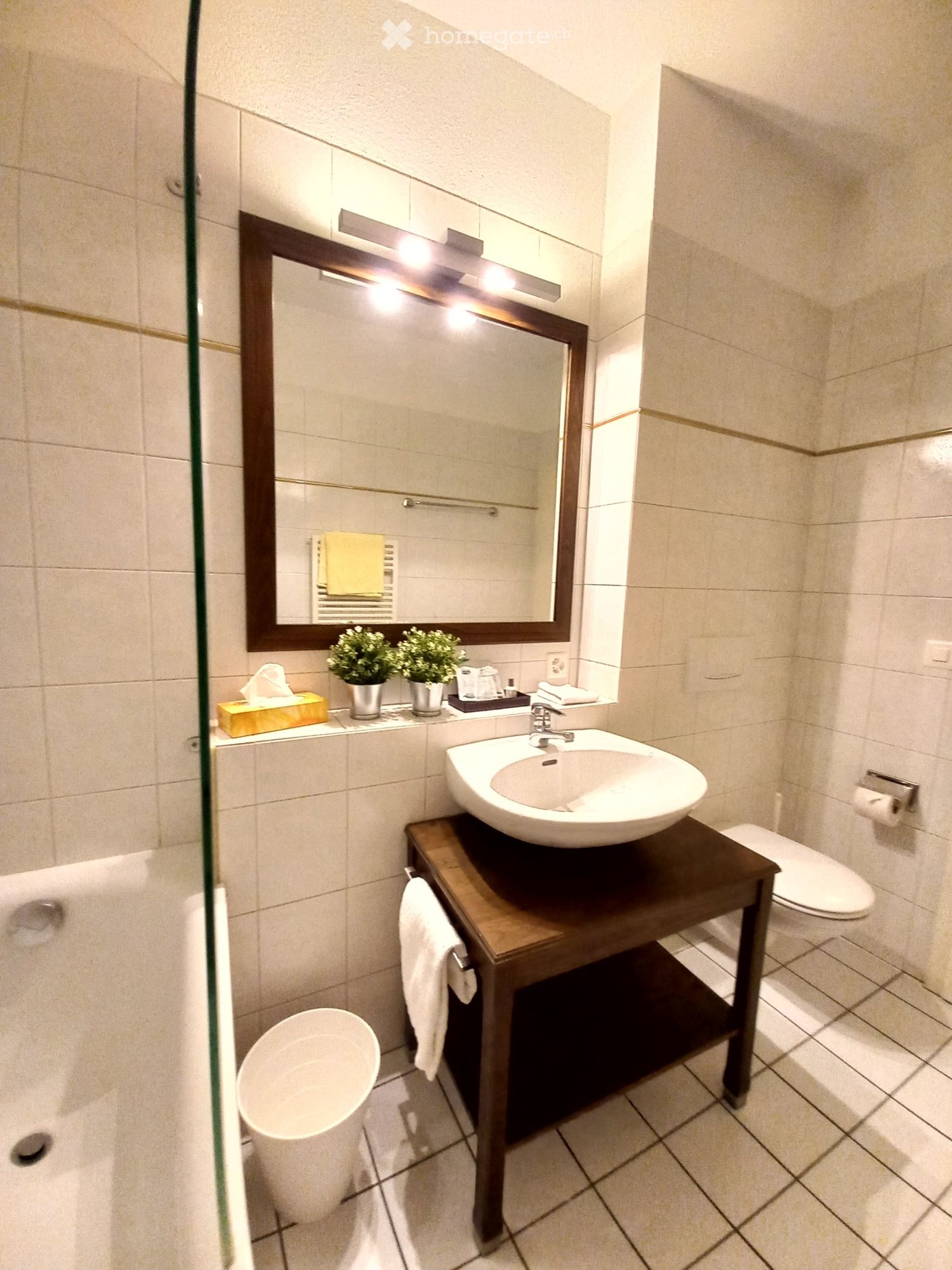 1 room single room