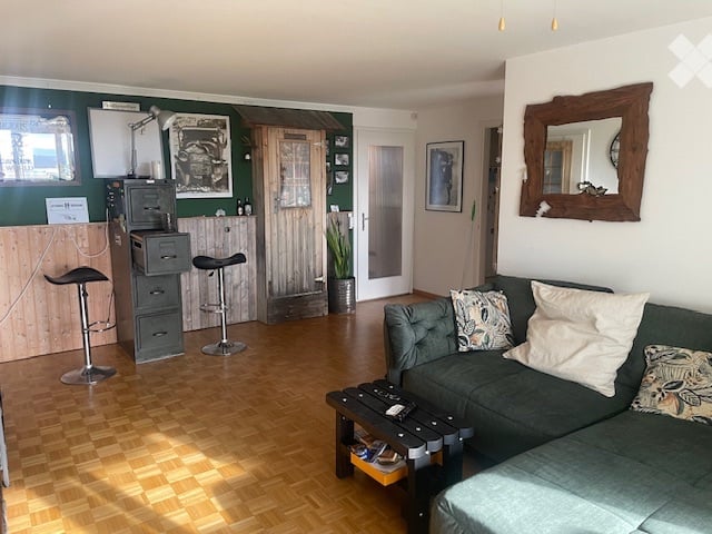 1 room single room