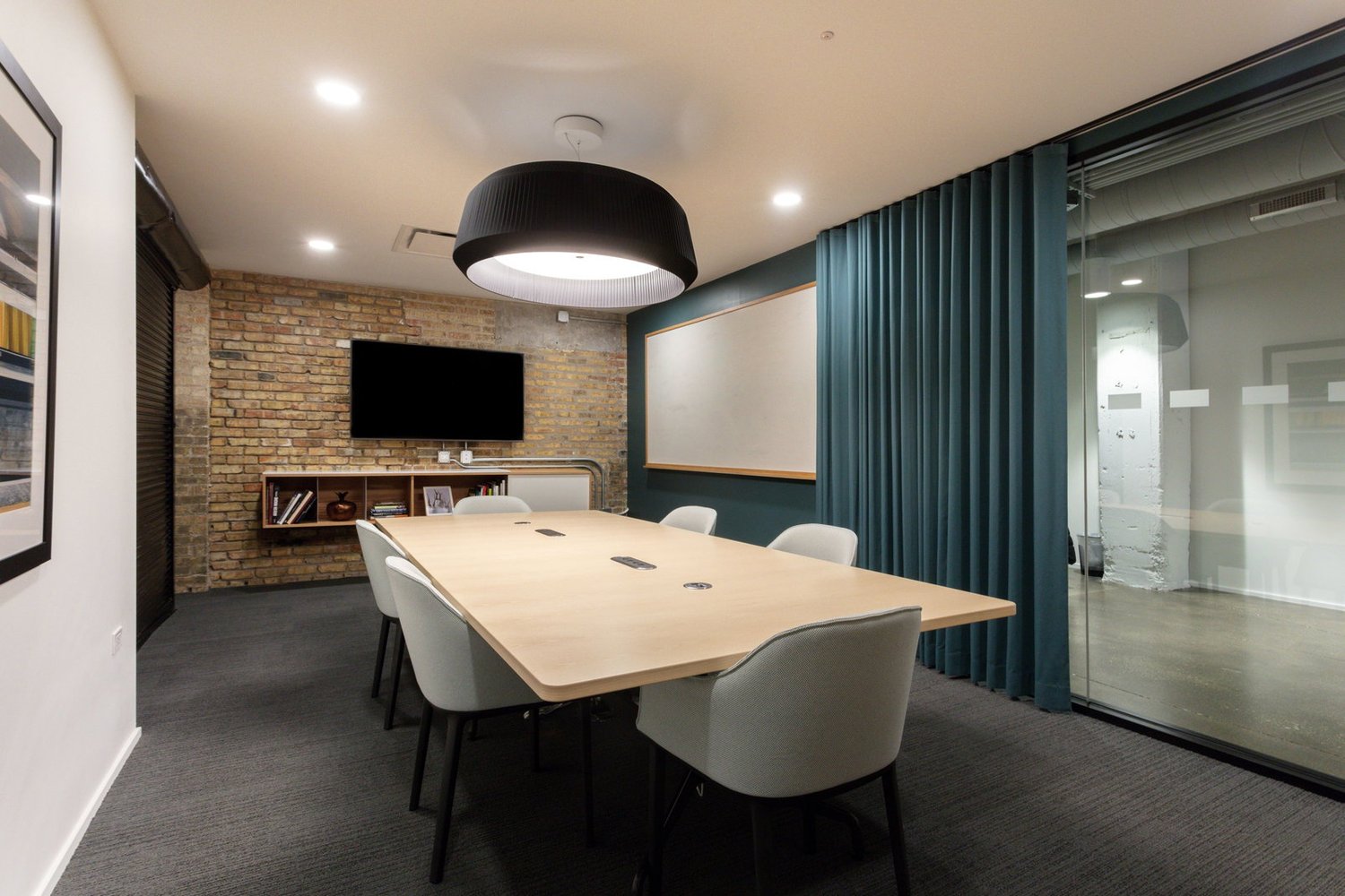 Office, photo 5 of 8