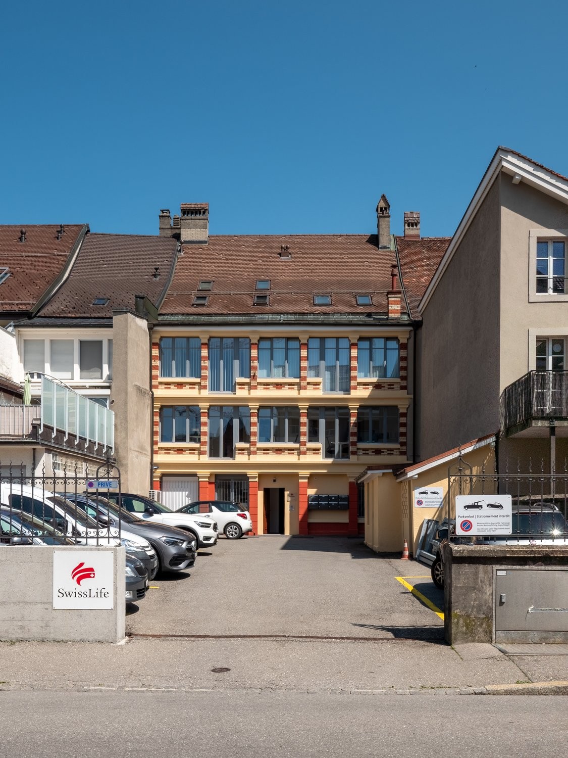 Shop, photo 1 sur 3