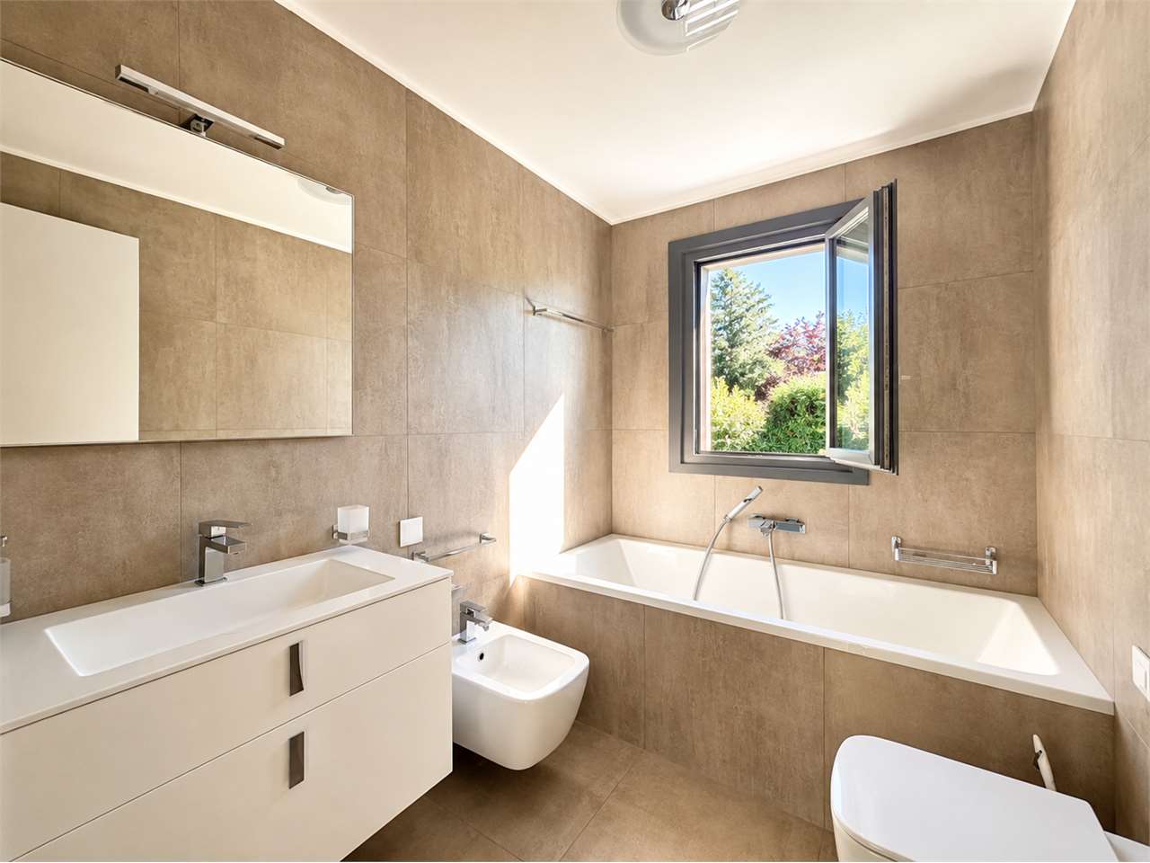 4 ½ Zimmer-Wohnung, Foto 5 von 9