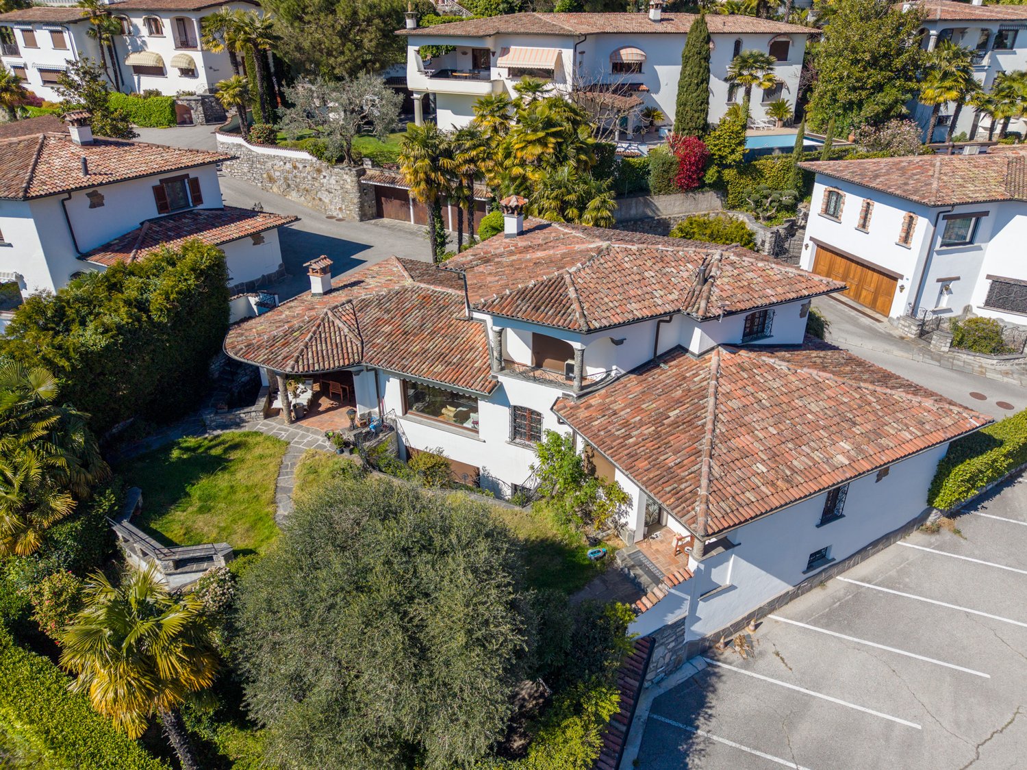 9 ½ rooms villa (10)