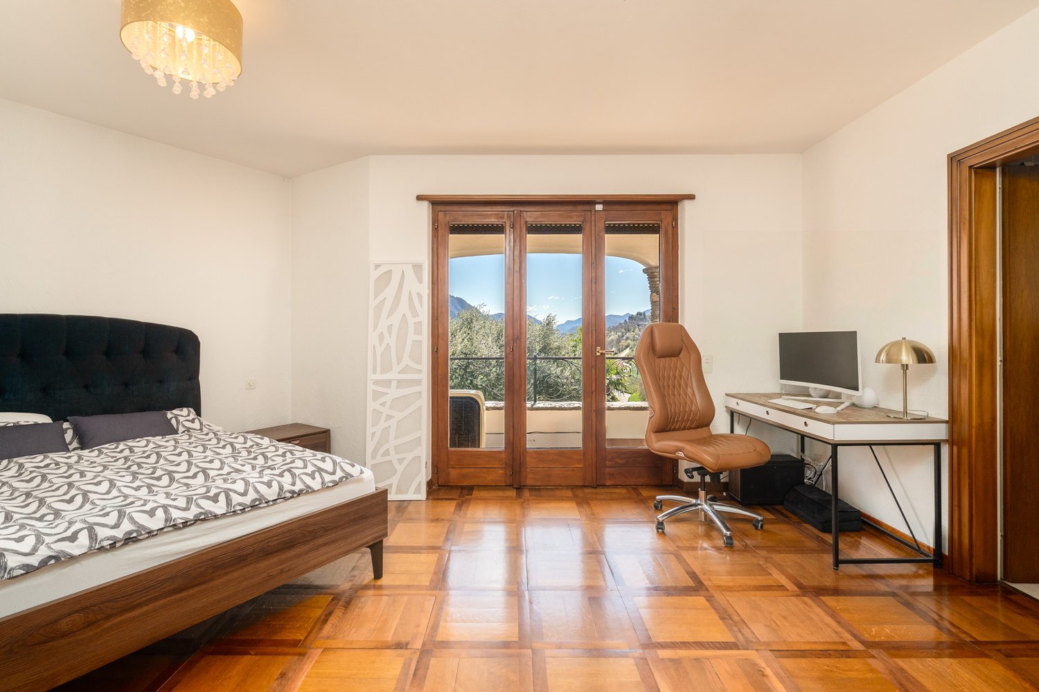 9 ½ rooms villa (6)