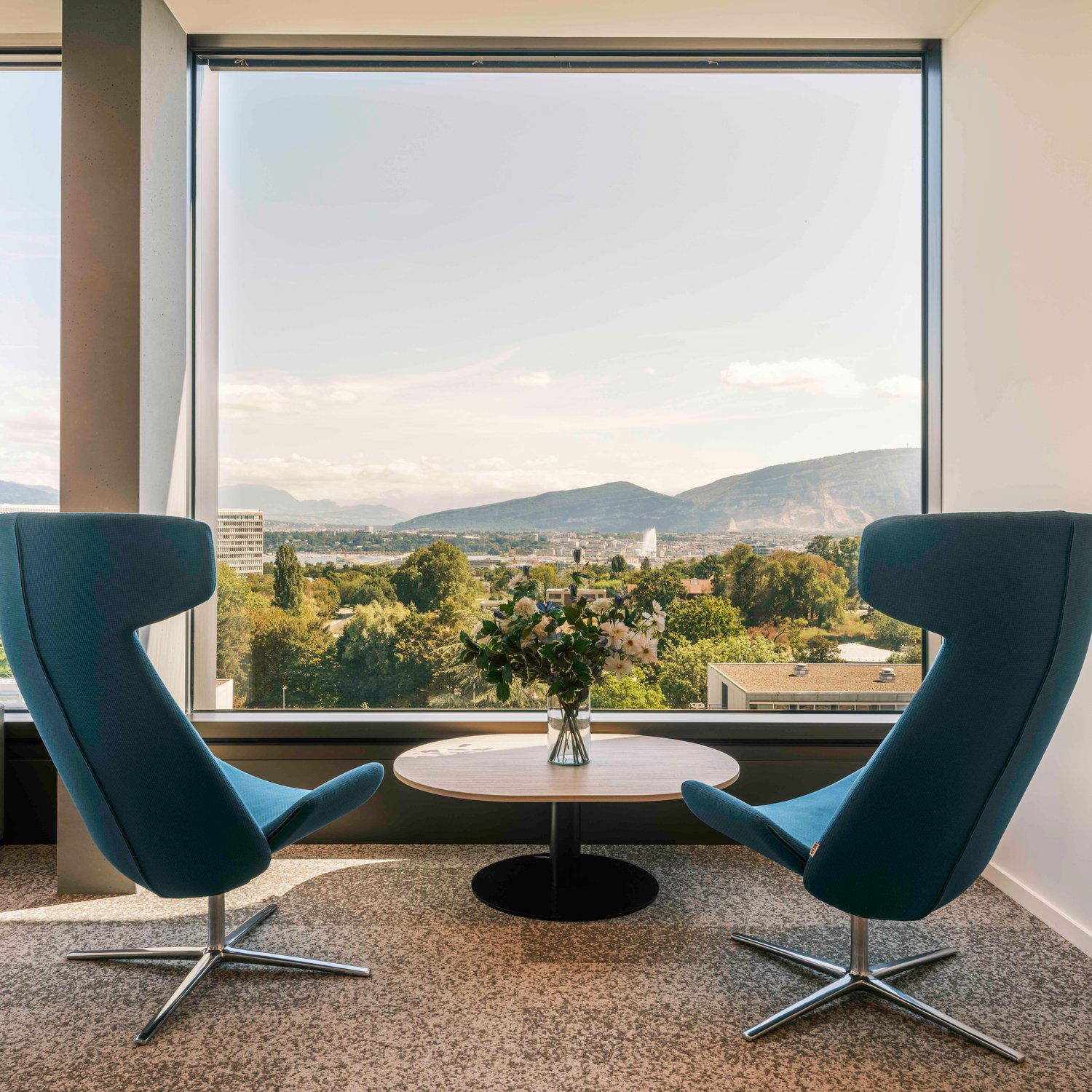 1250m² Büro
