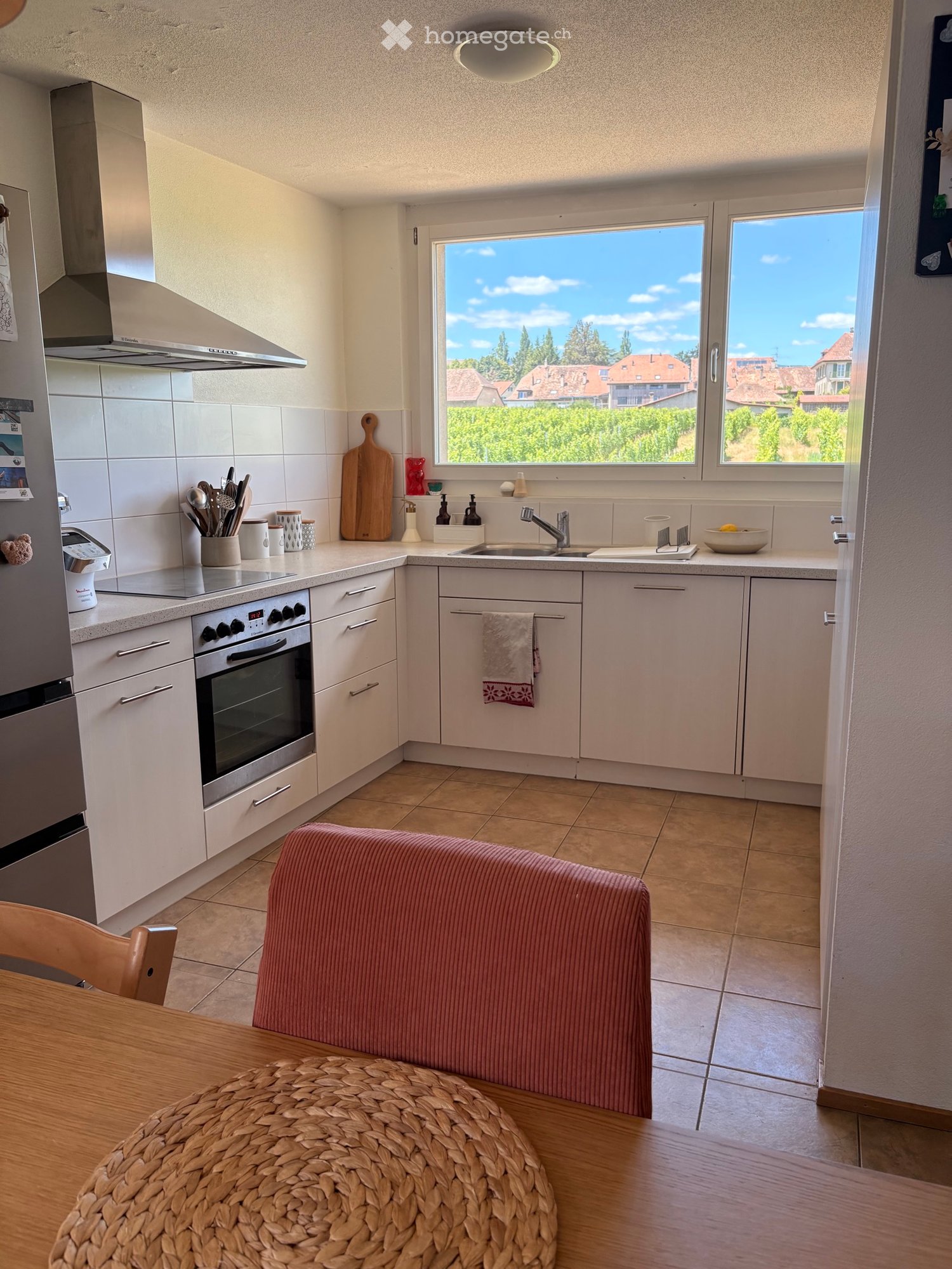 5 rooms apartment
