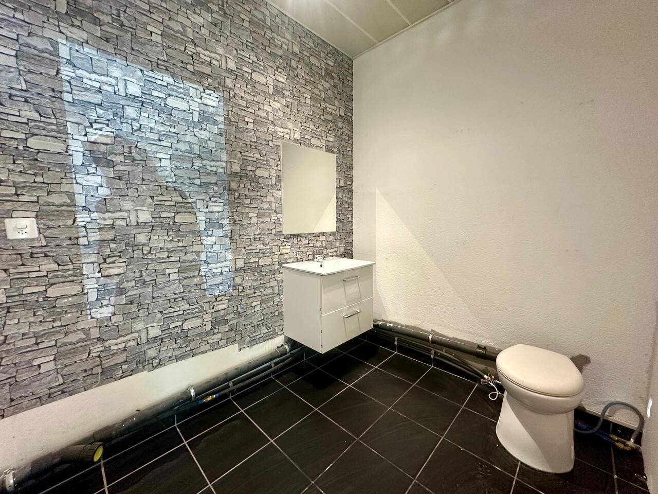 130m² Gewerbe, Foto 5 von 5