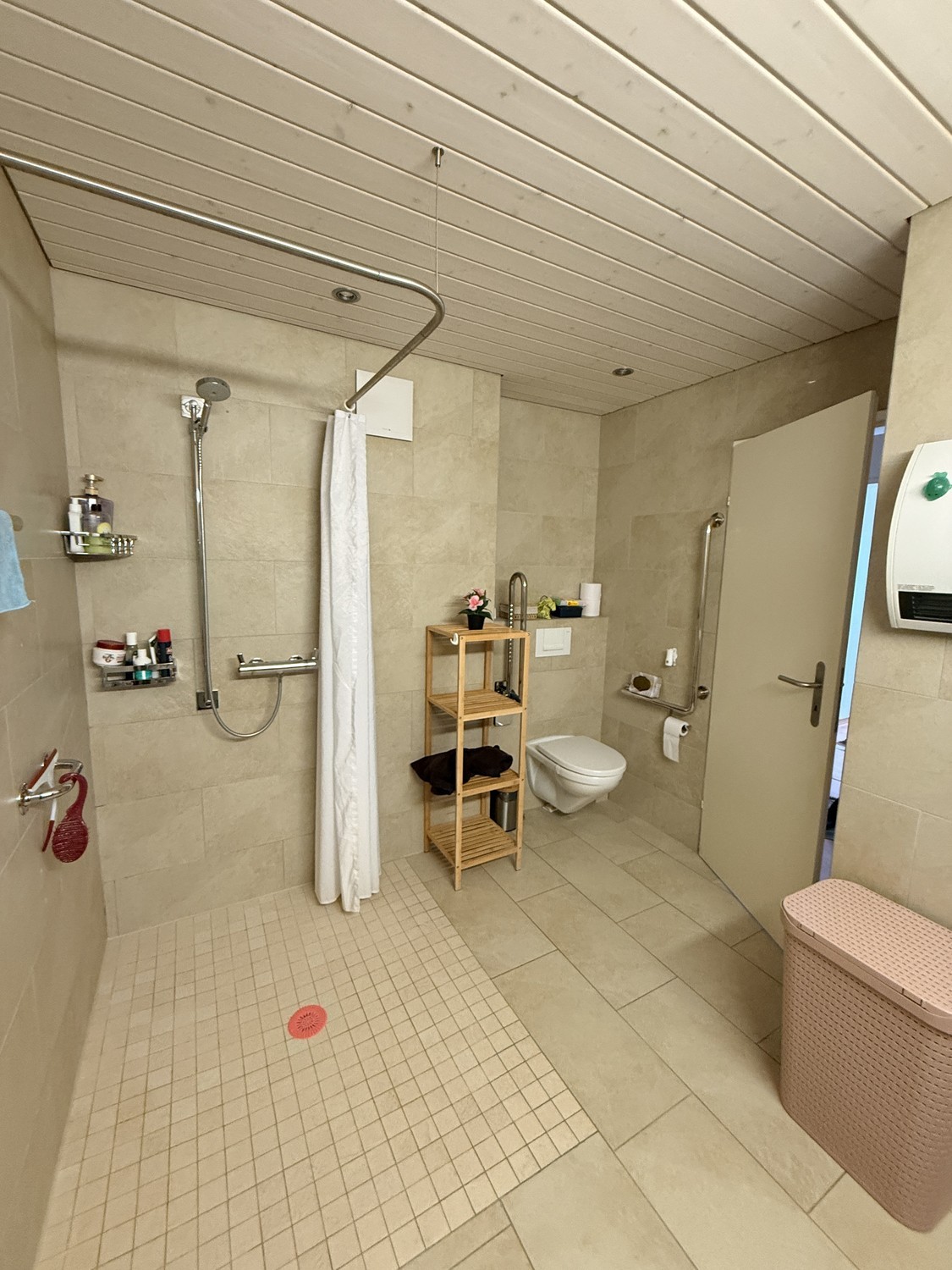 Room in a shared flat, Foto 8 von 9