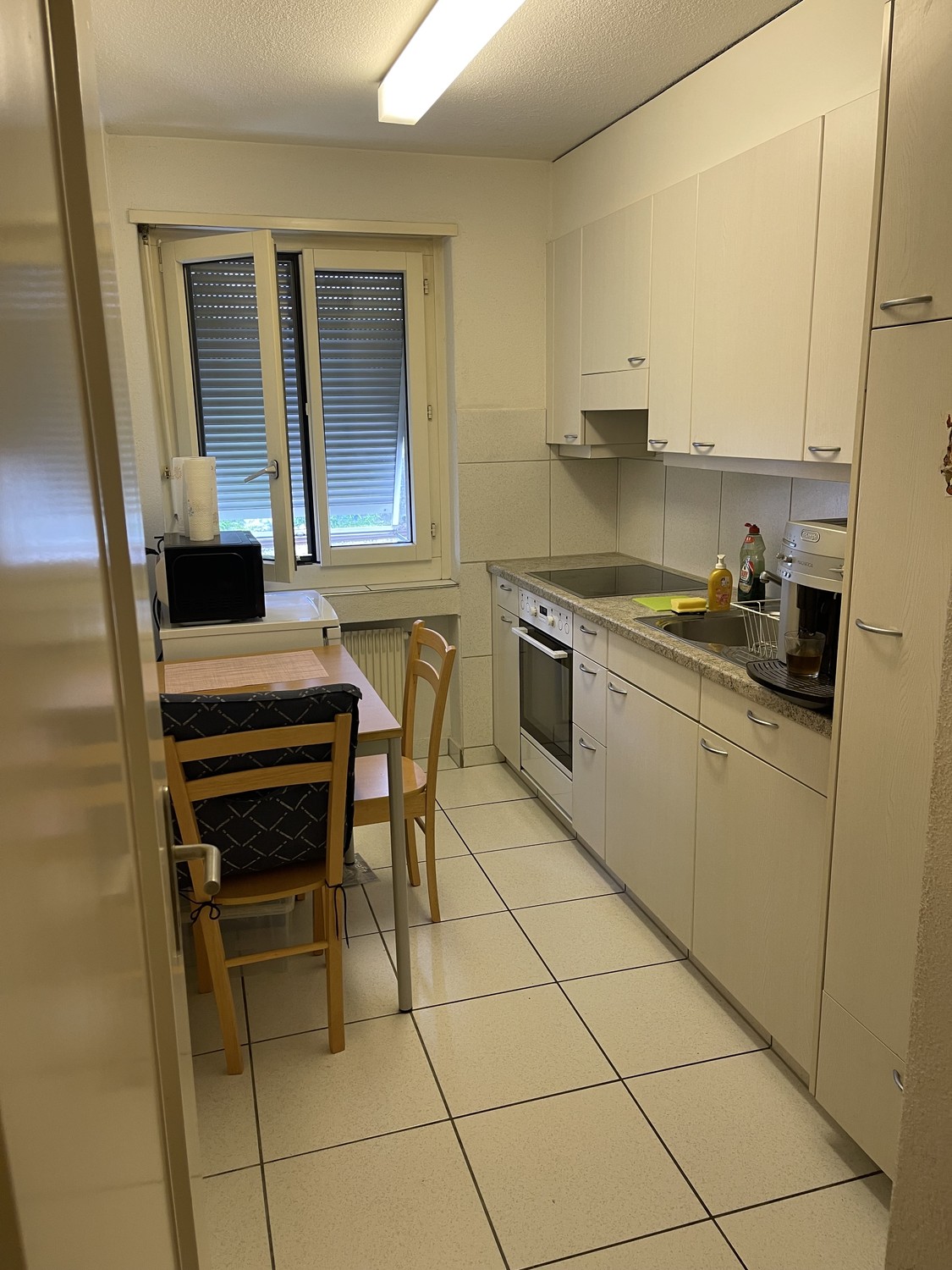 Zimmer in einer Wohngemeinschaft, Foto 2 von 4