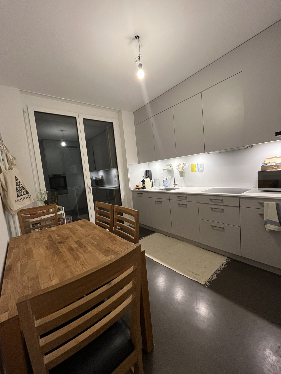 Chambre dans un appartement partagé