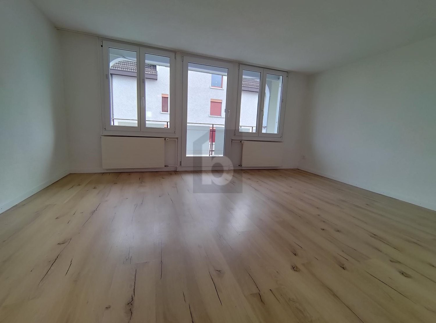 4 rooms roof flat
