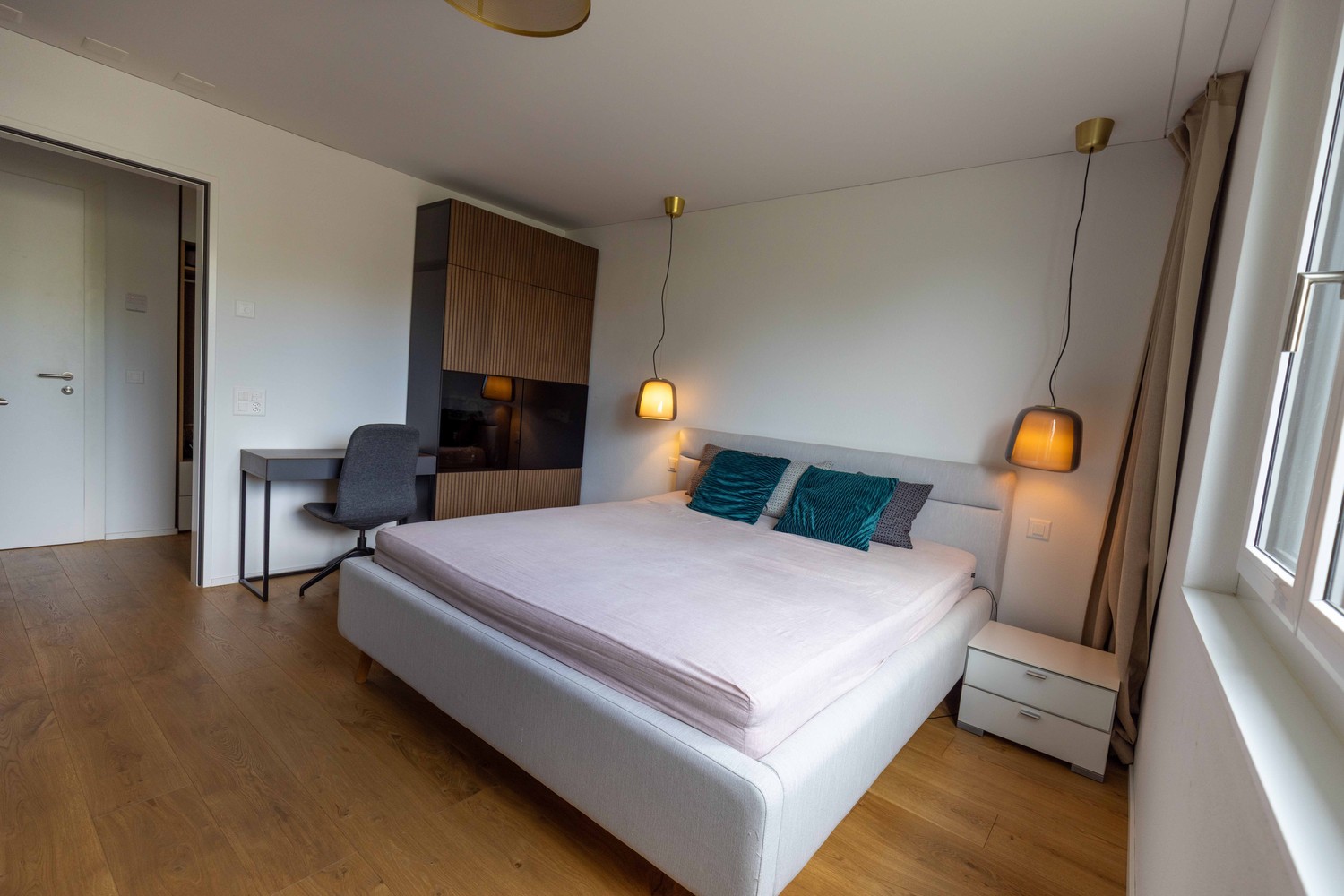 Zimmer in einer Wohngemeinschaft, Foto 1 von 9
