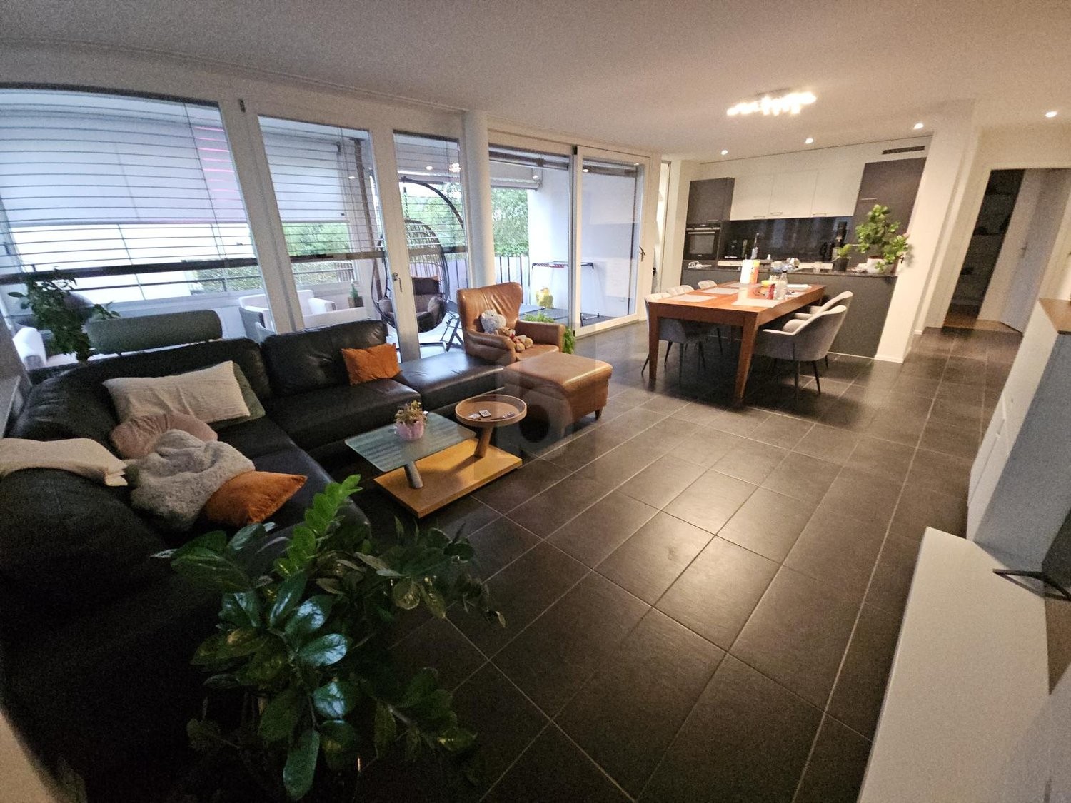 4 ½ rooms apartment, Foto 1 von 4