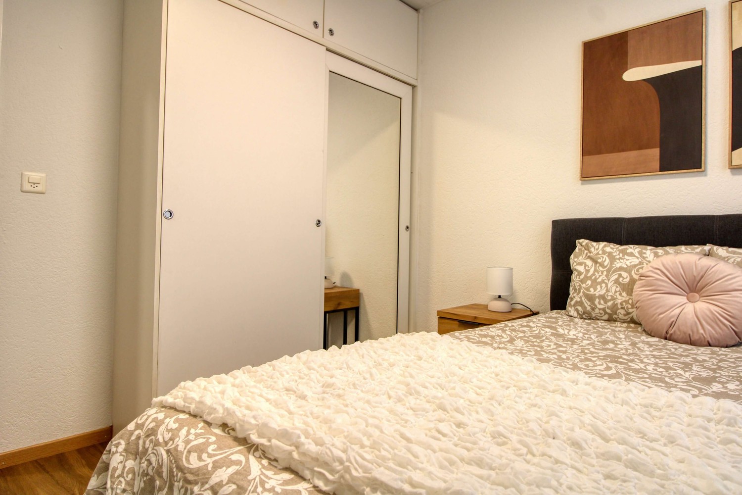Chambre en colocation, photo 2 sur 9