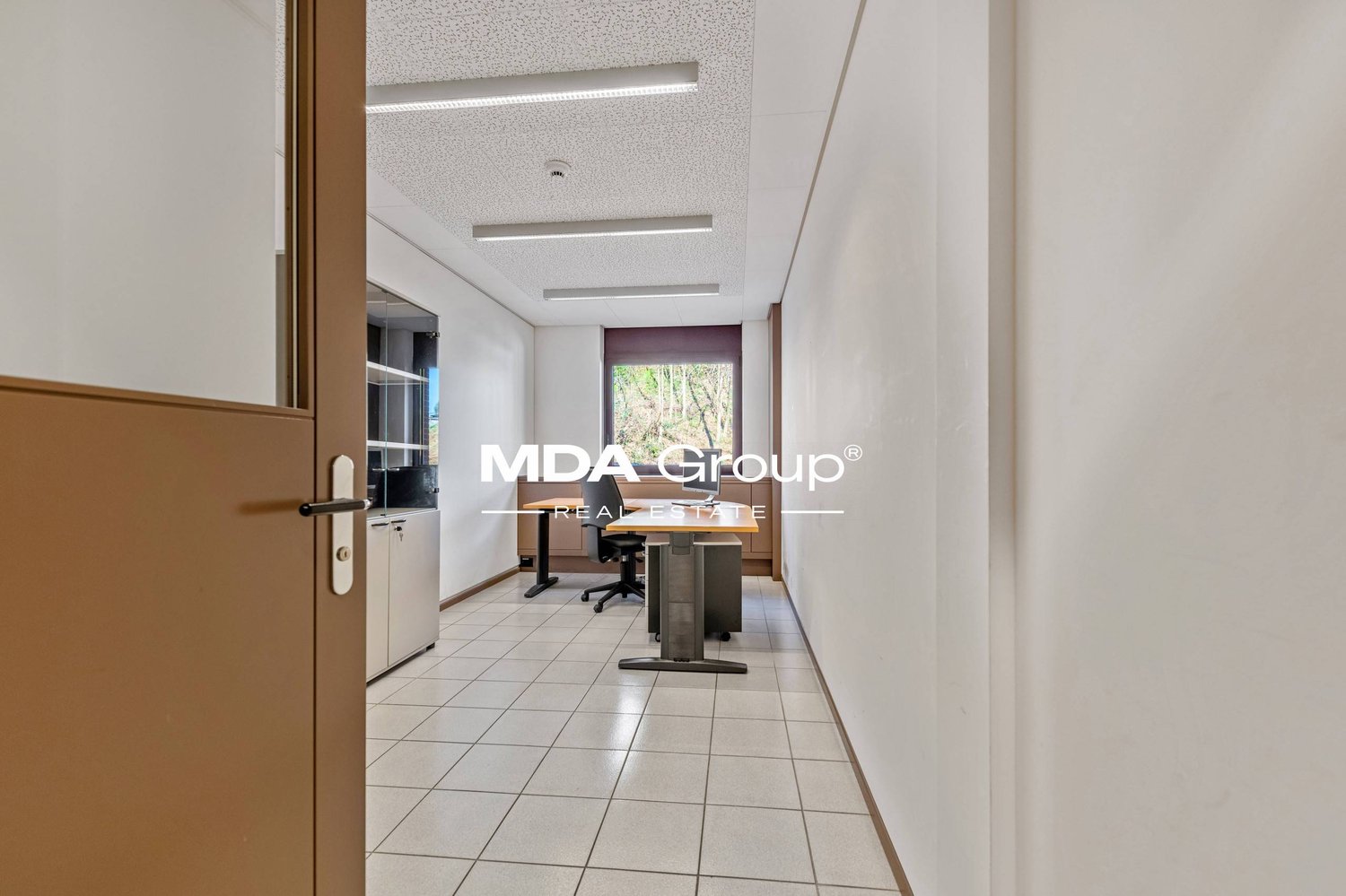 332m² Büro, Foto 10 von 10