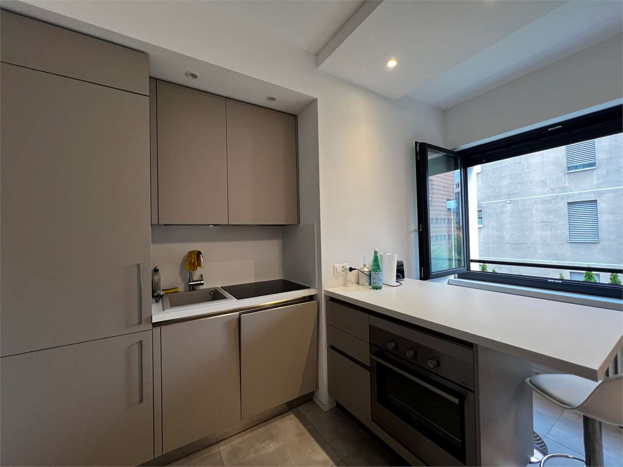 2 ½ rooms furnished flat