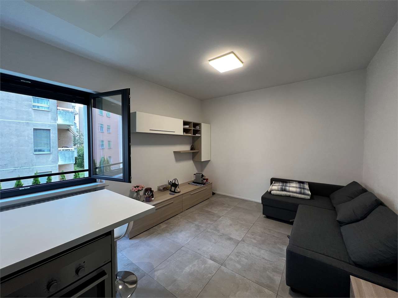 2 ½ rooms furnished flat