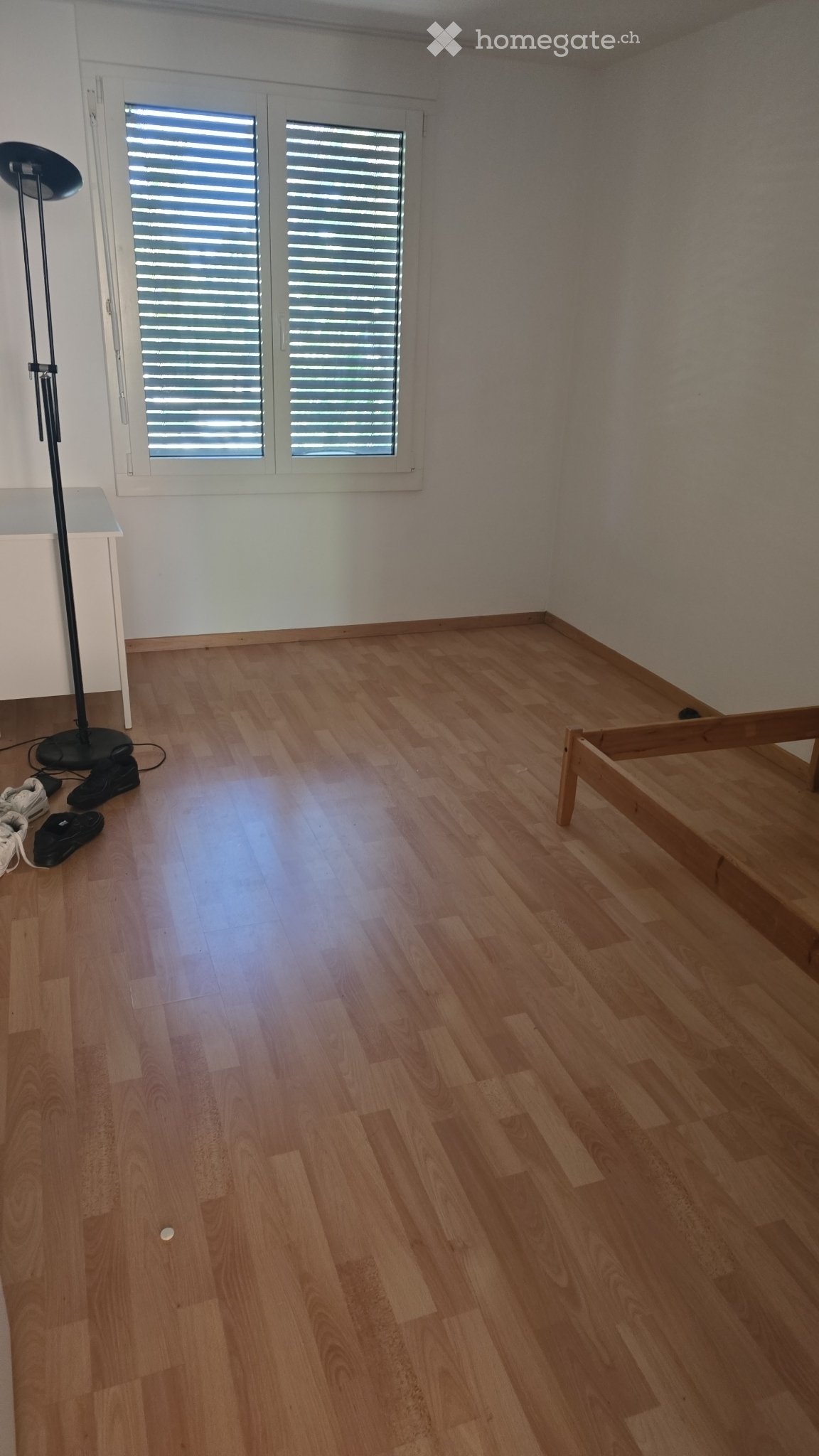 1 room single room, Foto 2 von 2