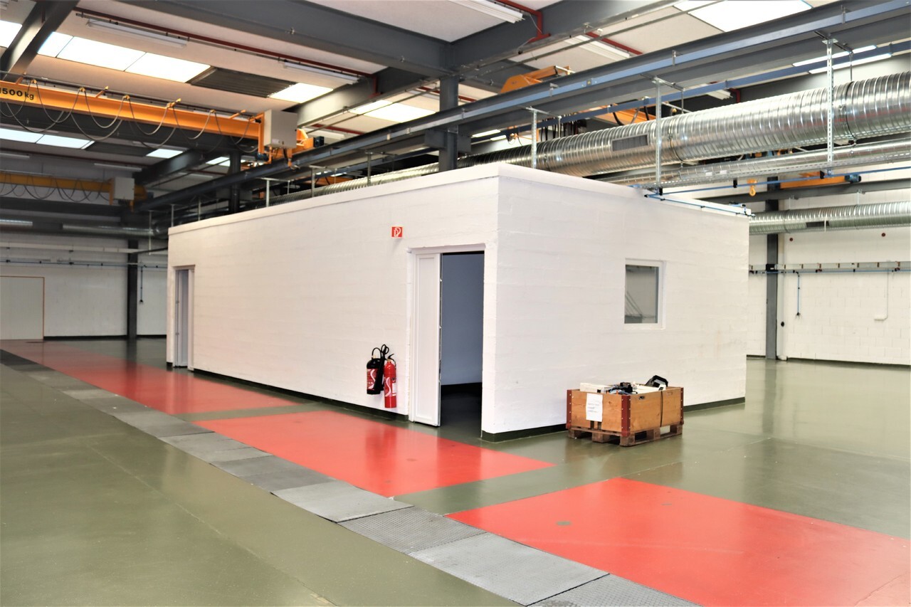 897m² atelier