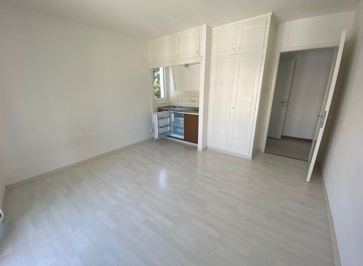 1 room apartment