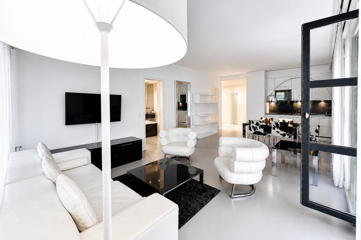 2 rooms apartment, Foto 1 von 10