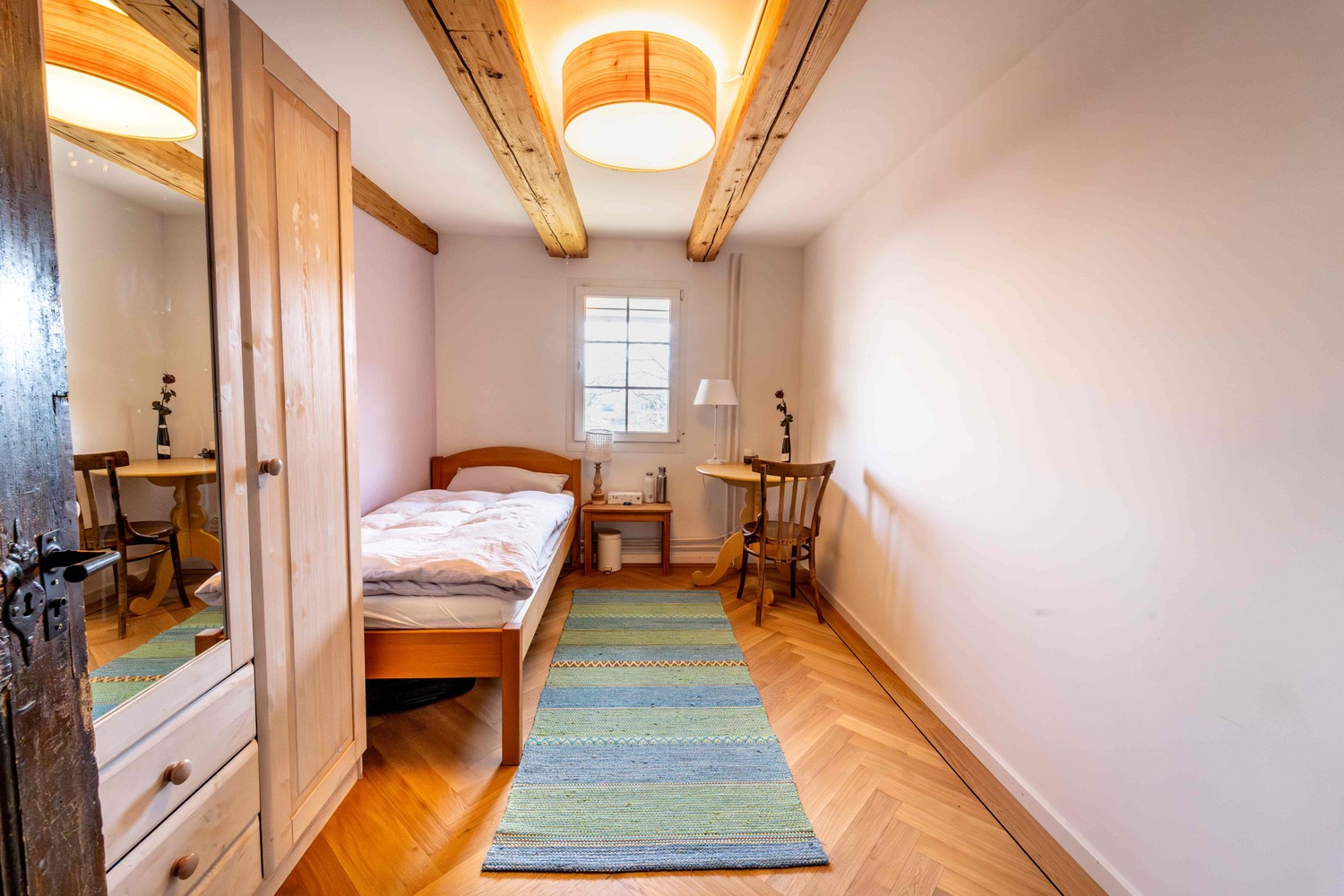 6 rooms single house