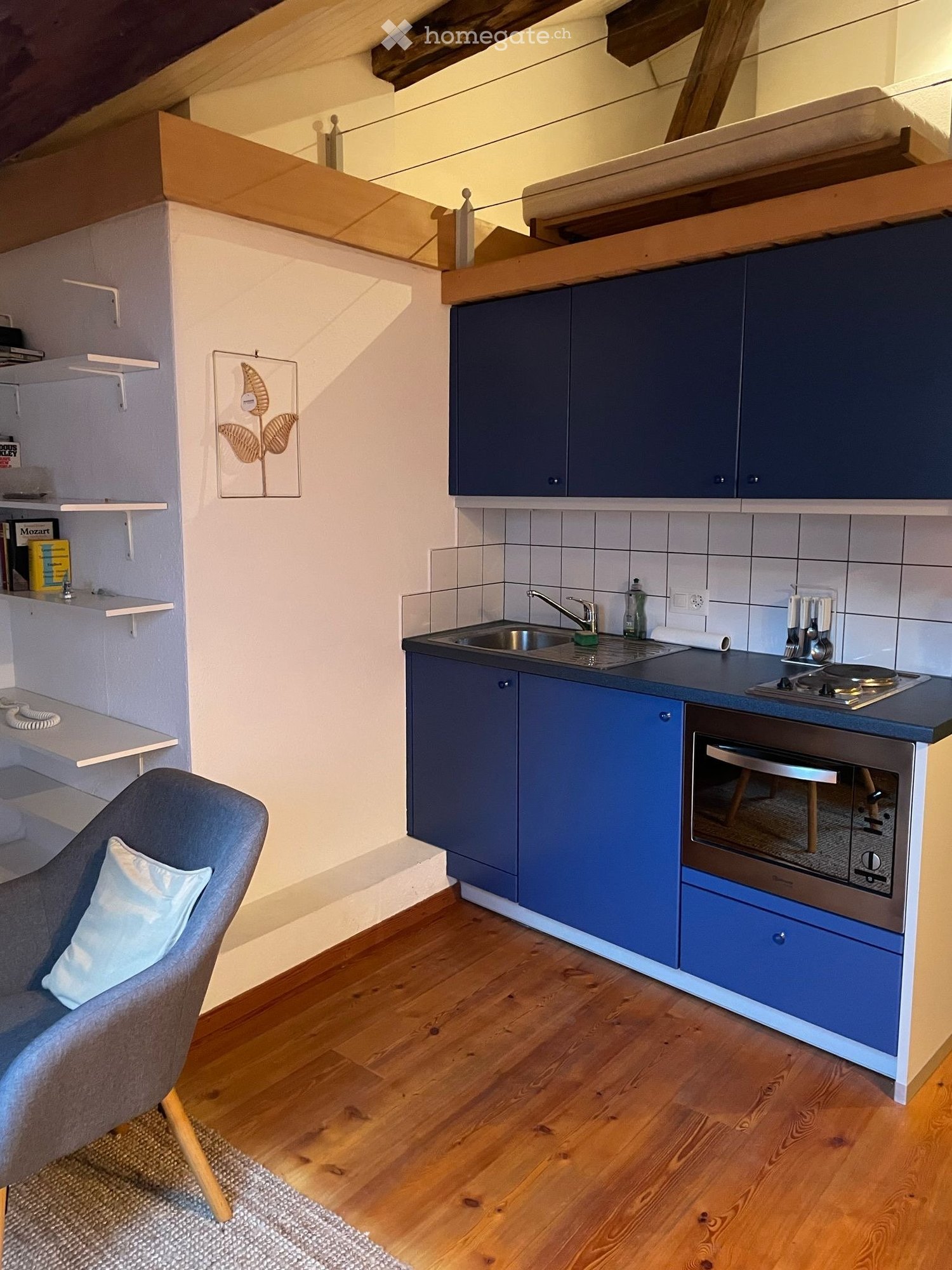 15 rooms apartment