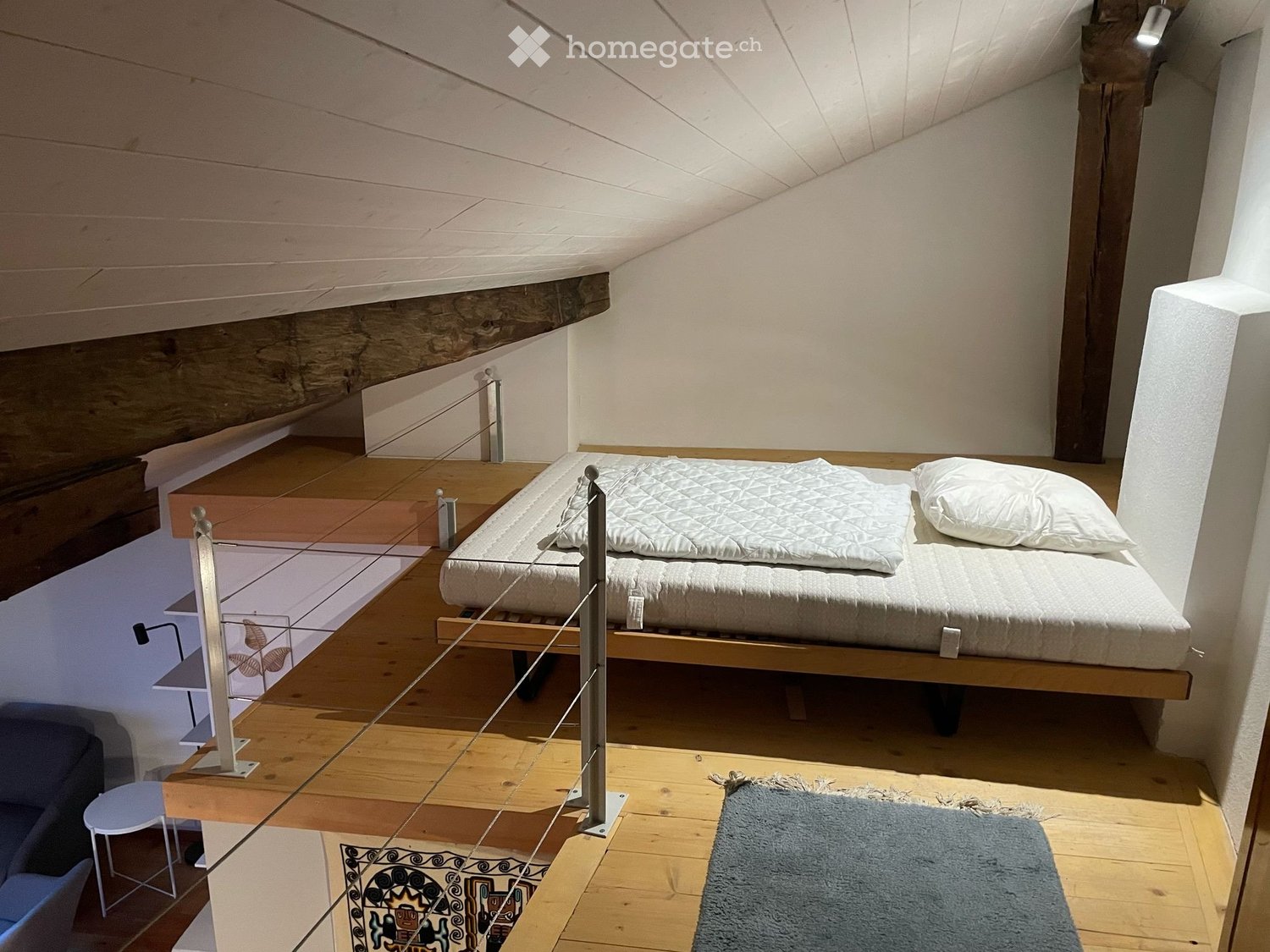 15 rooms apartment