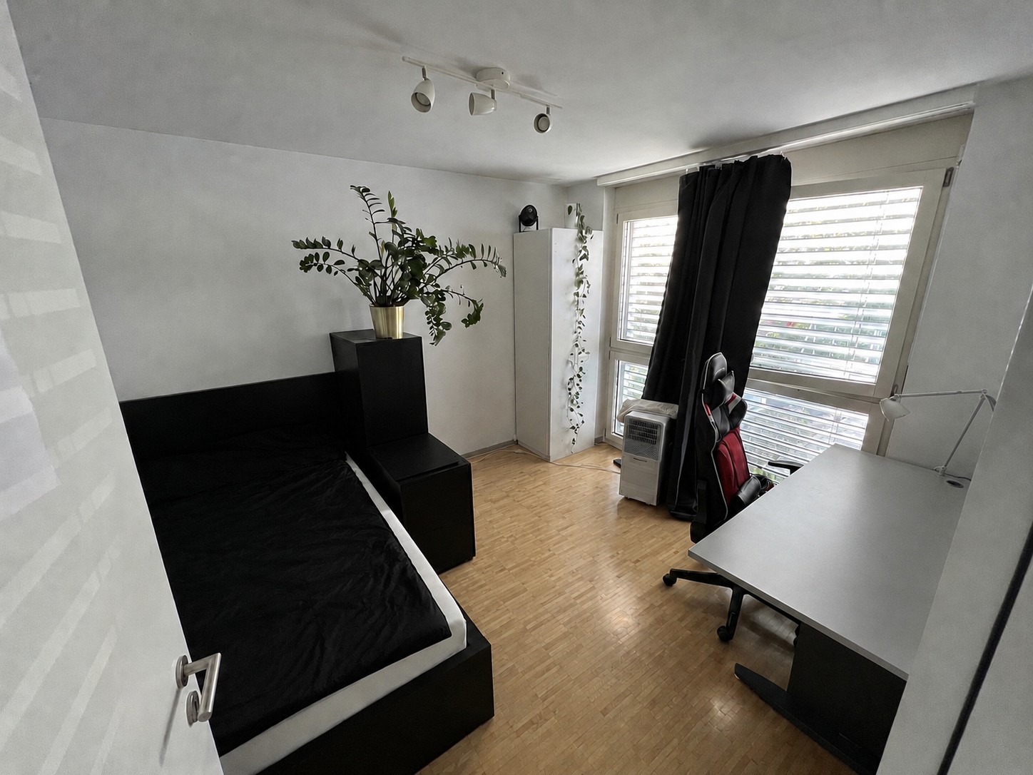 Room in a shared flat, Foto 3 von 6