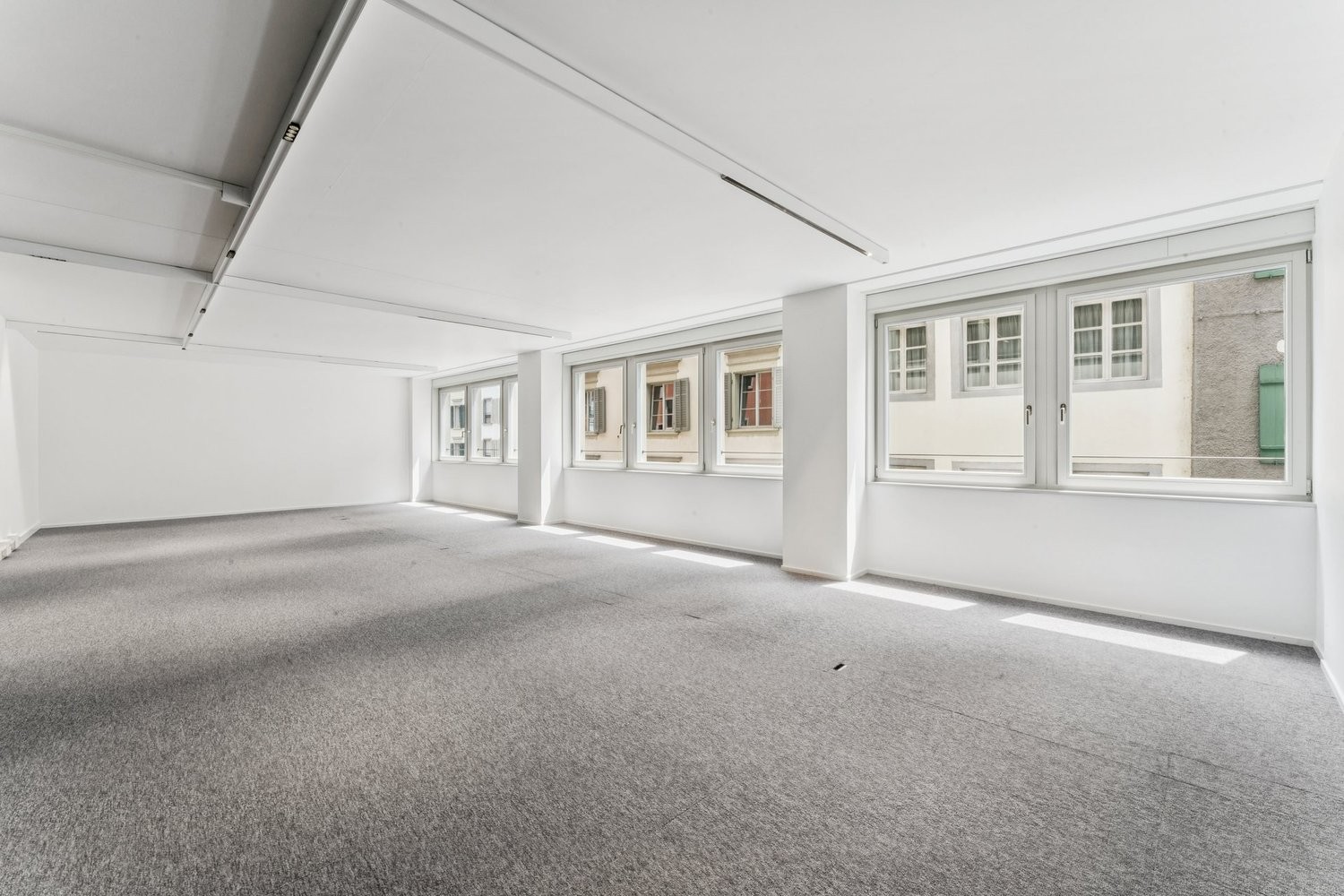Bureau de 268m², photo 7 sur 10
