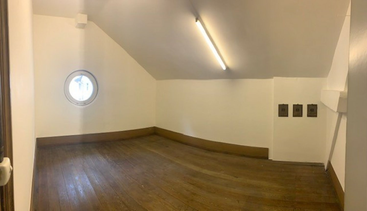 40m² shop