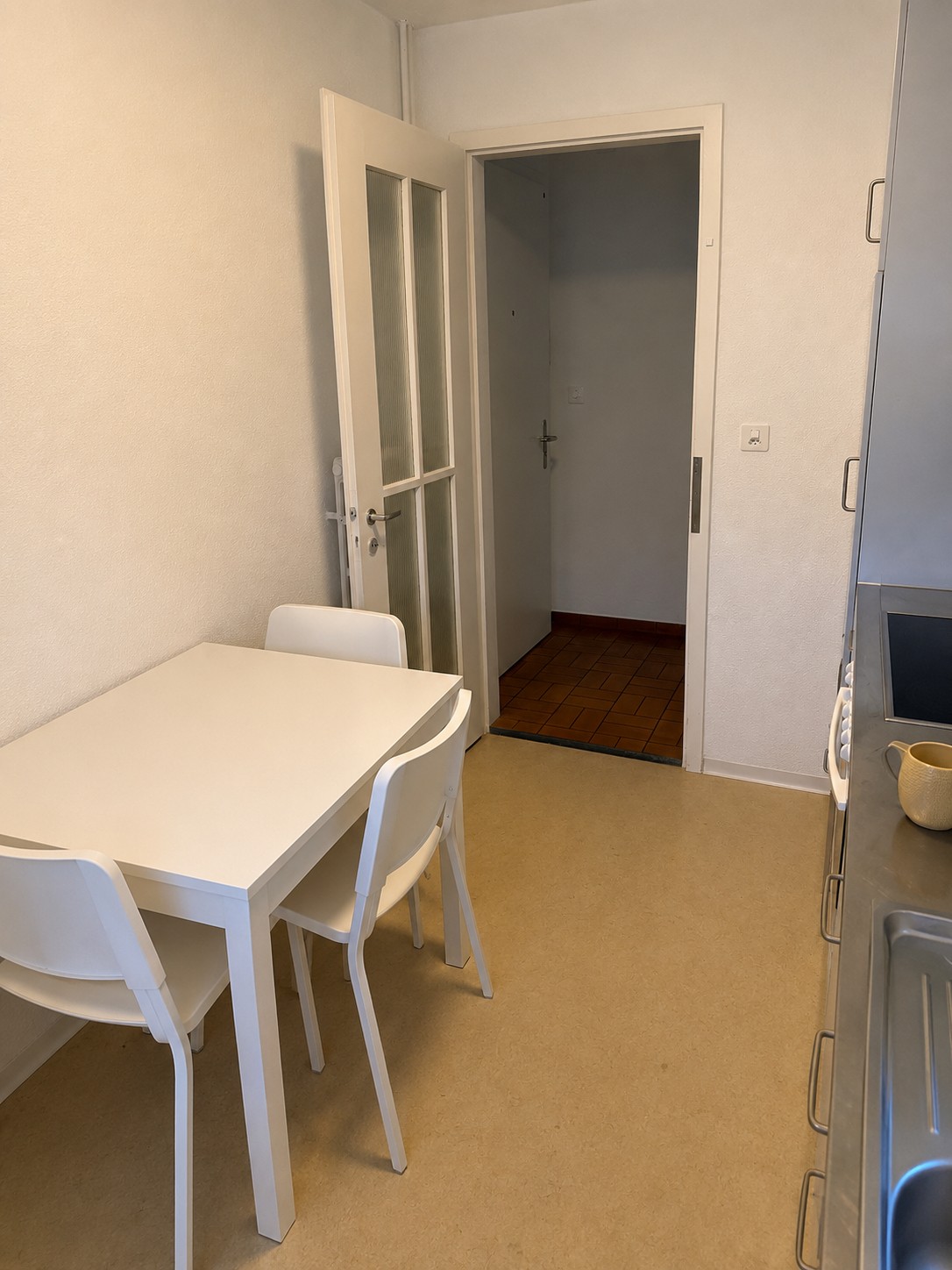 Chambre dans un appartement partagé