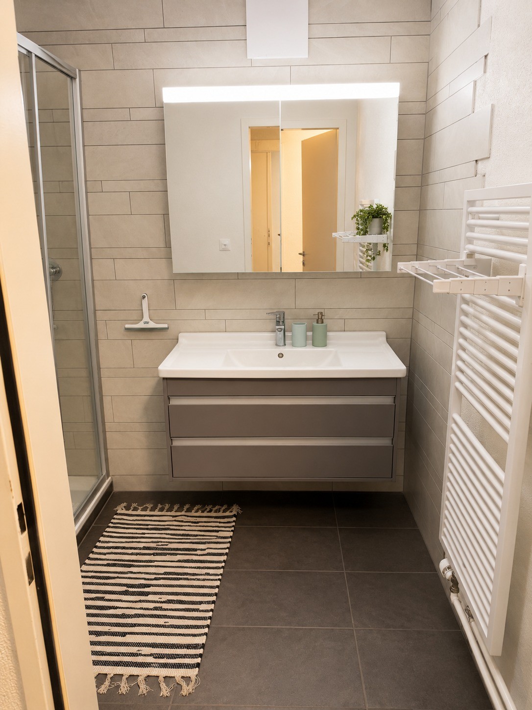 Möblierte 2 ½-Zimmer-Wohnung, Foto 10 von 10