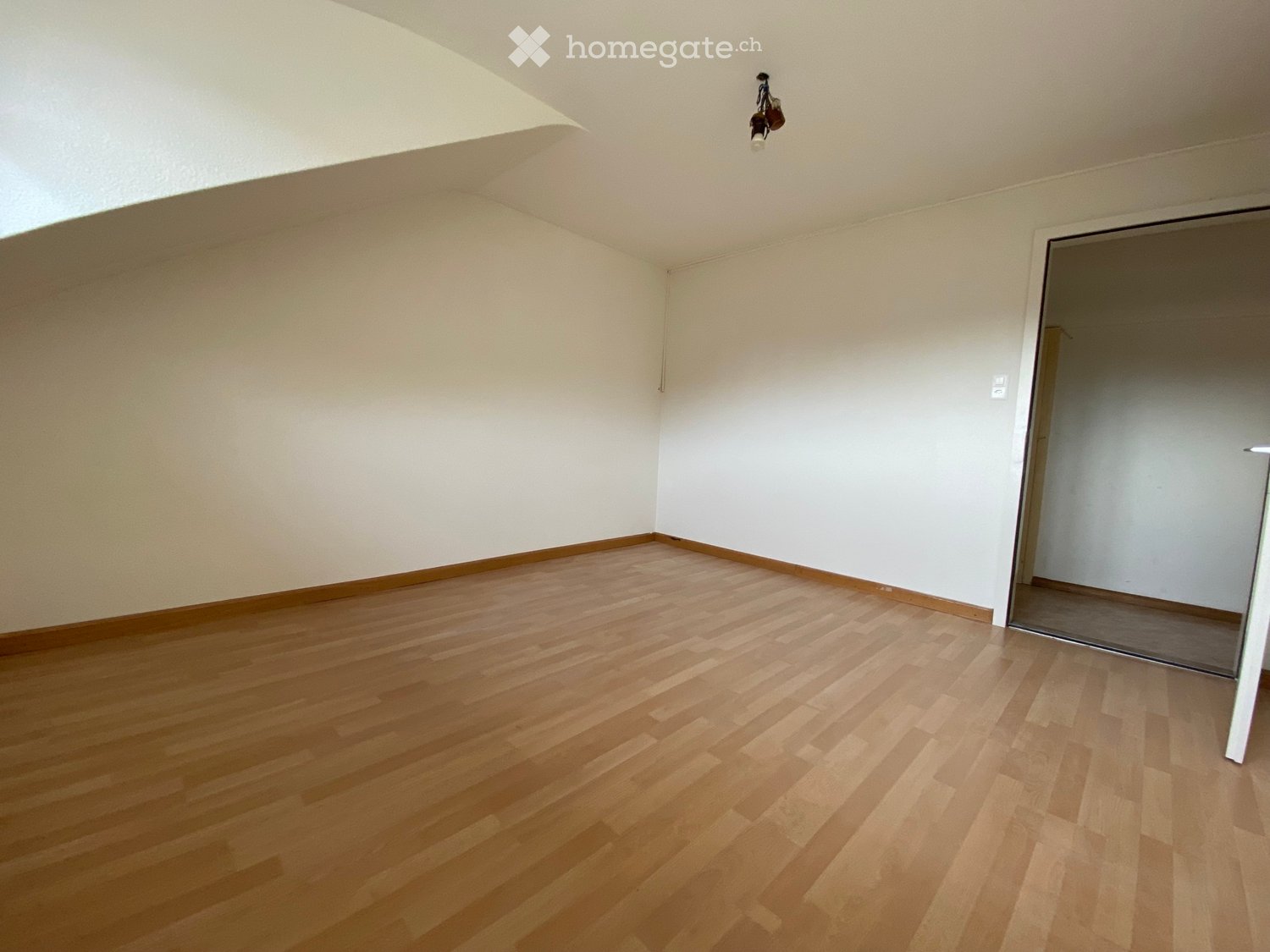 1 room single room