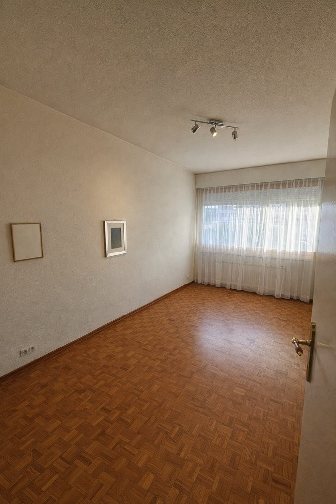 4-Zimmer-Wohnung, Foto 3 von 6