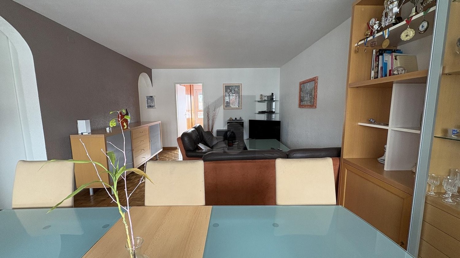 4 ½ Zimmer Wohnung, Foto 1 von 4