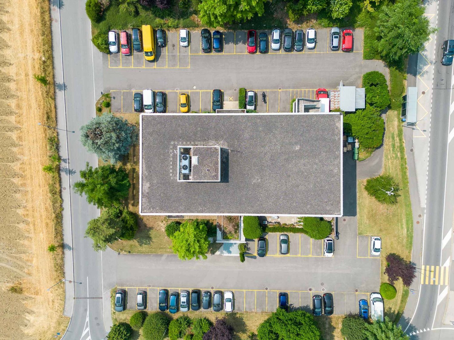 626m² Büro, Foto 1 von 6
