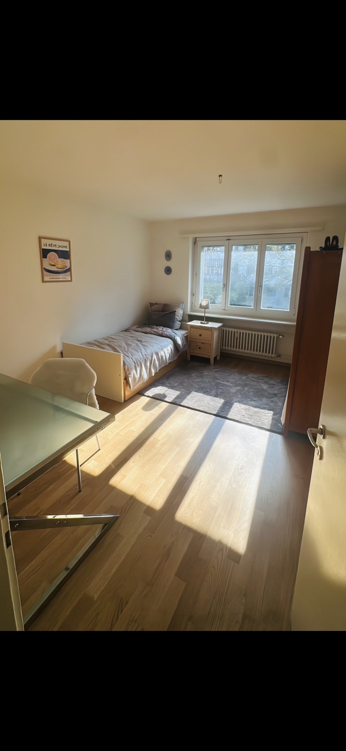 Room in a shared flat, Foto 1 von 5