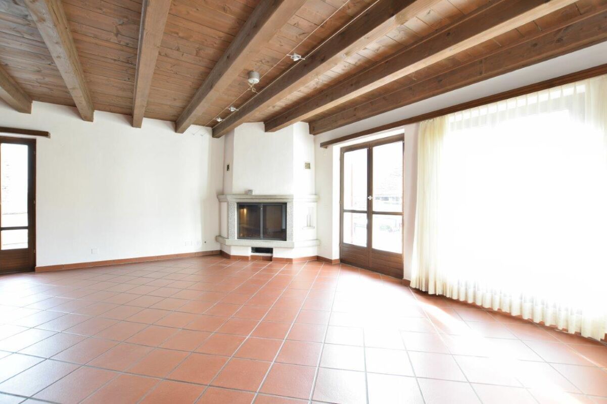 4 rooms single house