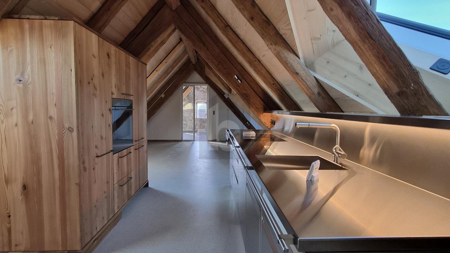 3 rooms roof flat, Foto 3 von 4