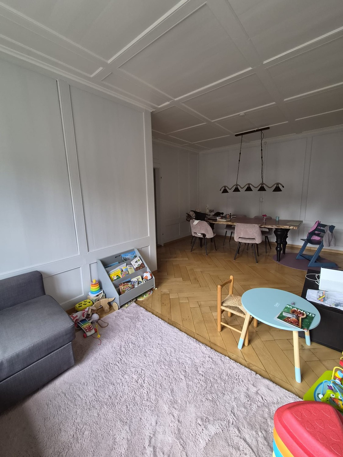 5 rooms apartment