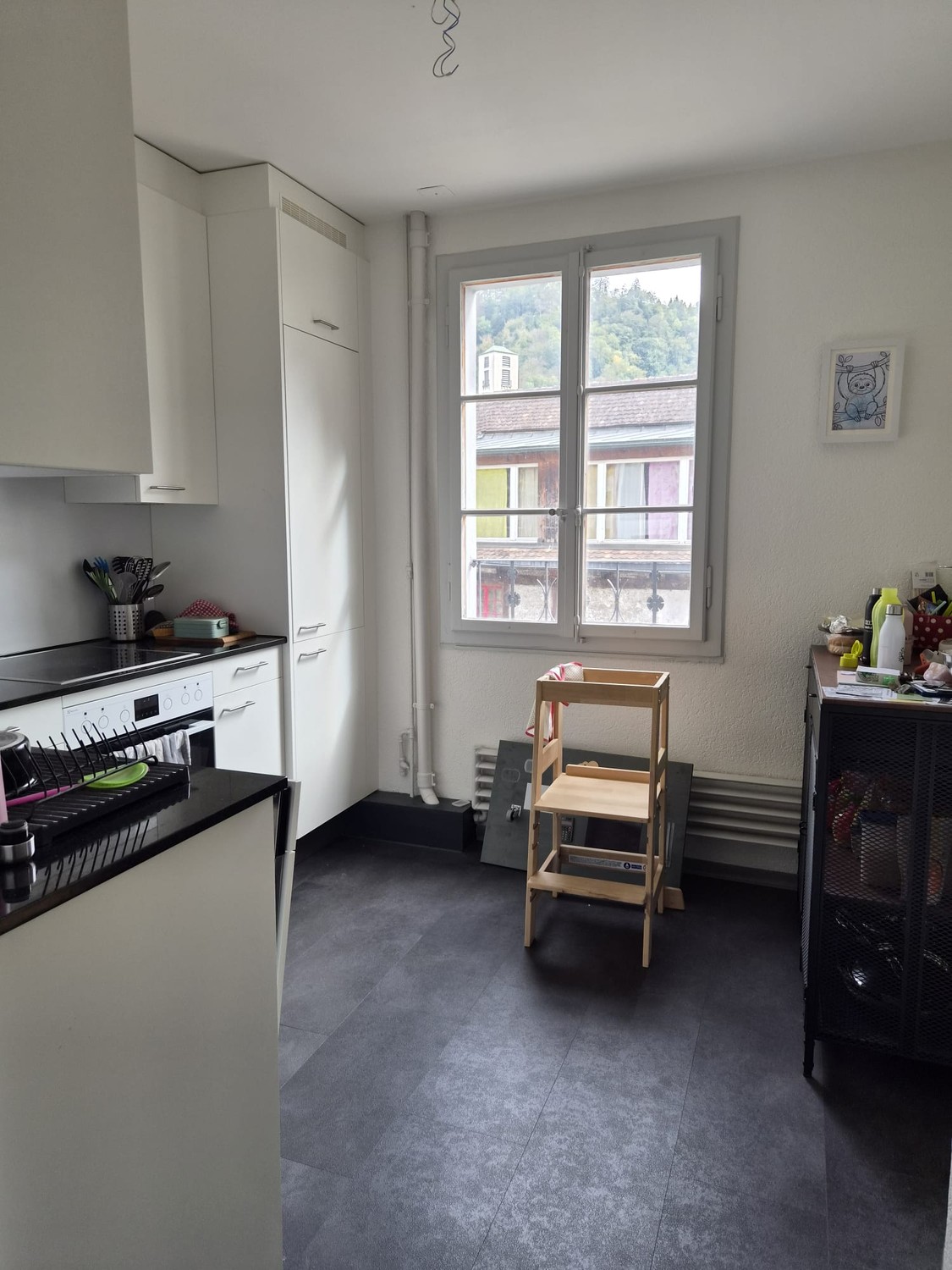 5 rooms apartment