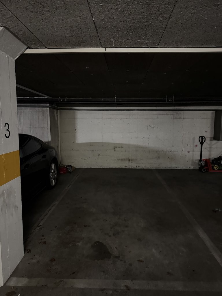 Underground slot, Foto 1 von 3