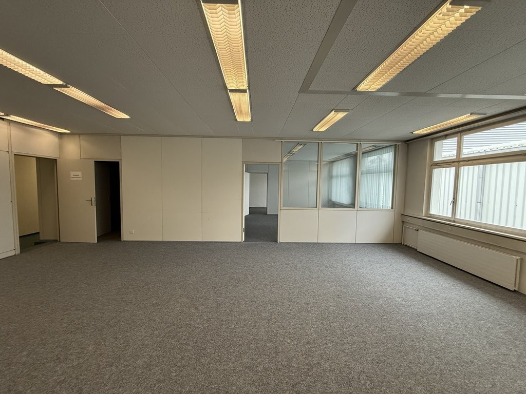 550m² commerciale