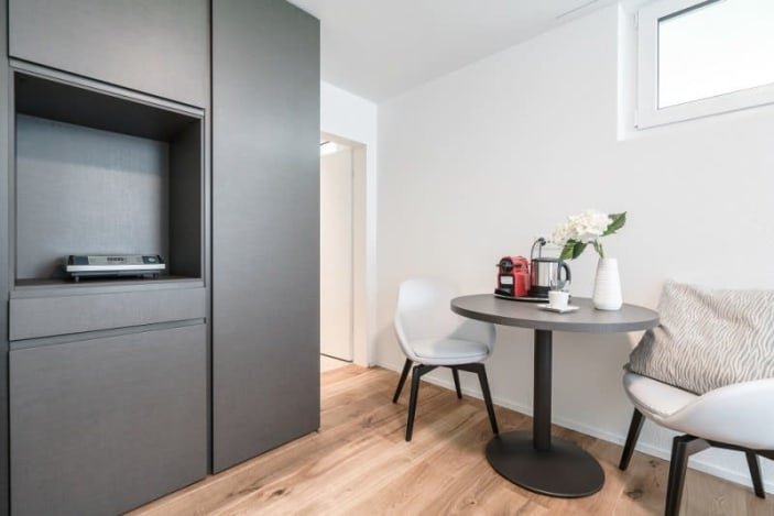 1 room furnished flat, Foto 3 von 6