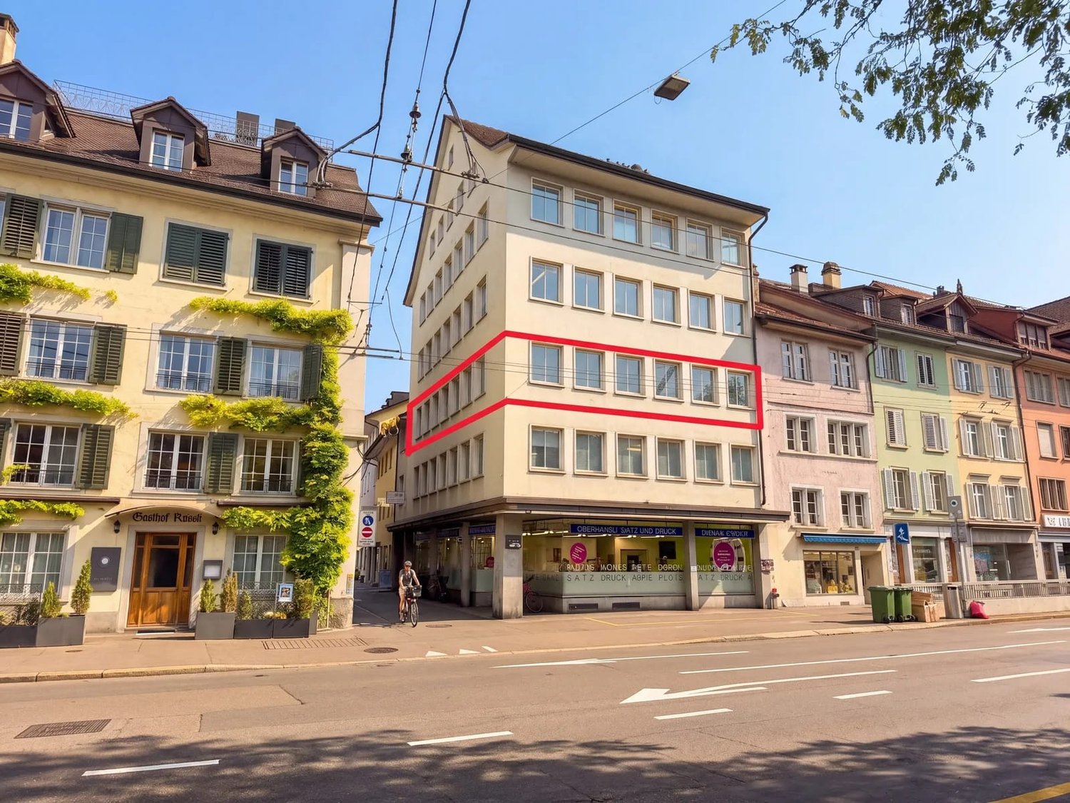 170m² office
